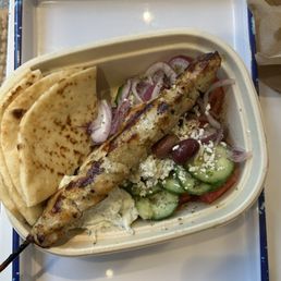 Chicken skewer on salad Chicken skewer on salad
