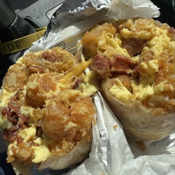 LJ’s Lil’ Cafe - Breakfast & Brunch Near Me - Cypress, California