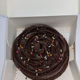 Chocolate cupcake cookie
