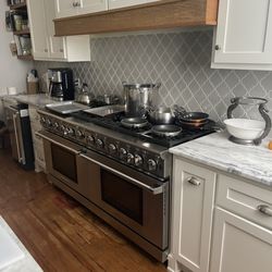 Open Gates Bed & Breakfast - Gorgeous remodeled kitchen
