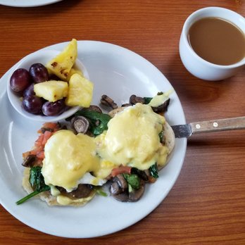 Nellie's Restaurant - Waffles Near Me - Newburgh, Indiana
