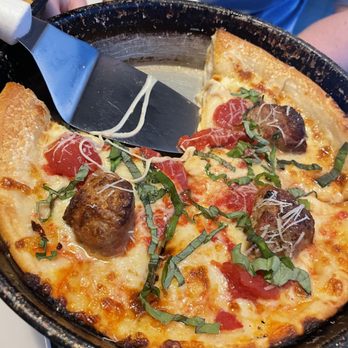 Midway Pizza - Maselli Deep Dish - Pizza Near Me - New Orleans, Louisiana Midway Pizza - Maselli Deep Dish - Pizza Near Me - New Orleans, Louisiana