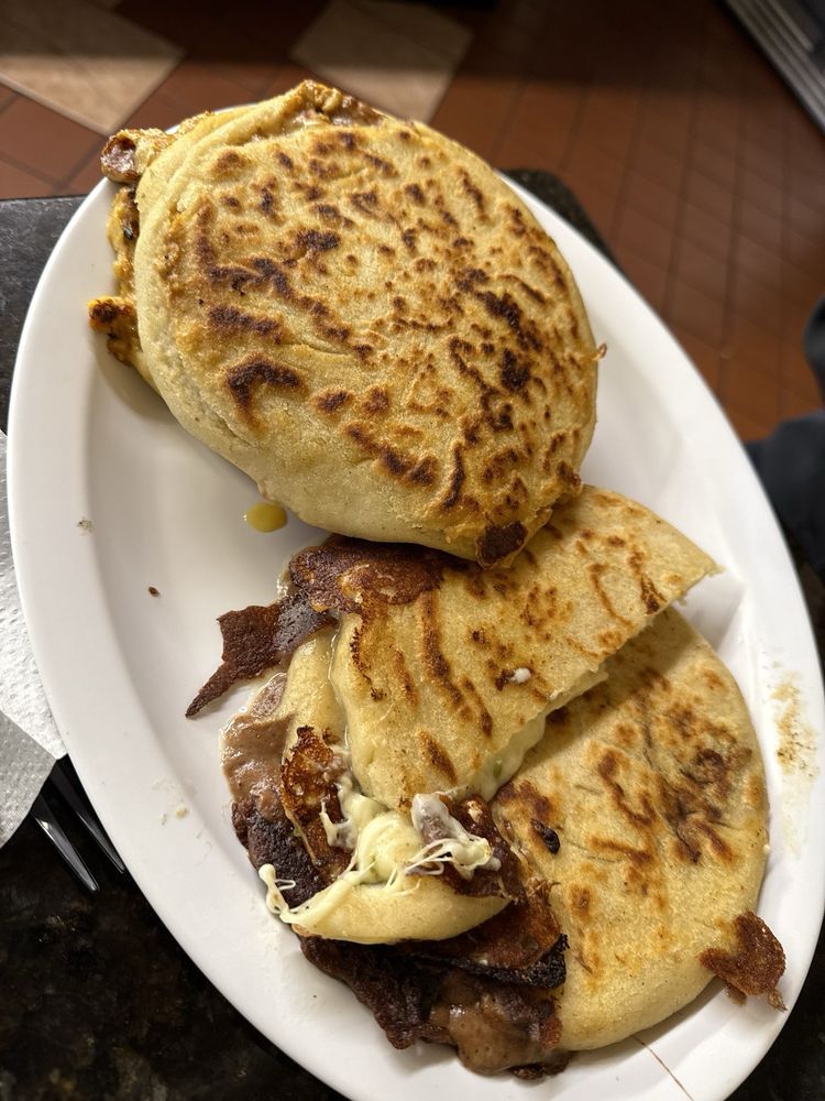 Rinconcito Salvadoreno