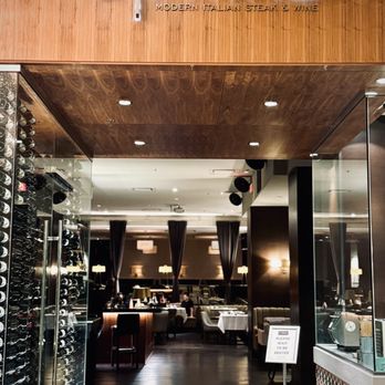 C Prime - Entrance - Italian Near Me - Vancouver, British Columbia