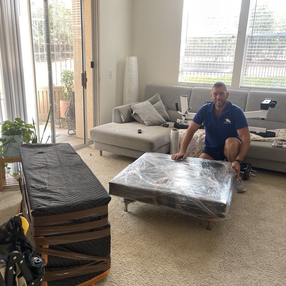 A2 Moving - Irvine - Nick wrapping up my coffee table! - Movers Near Me - Irvine, California