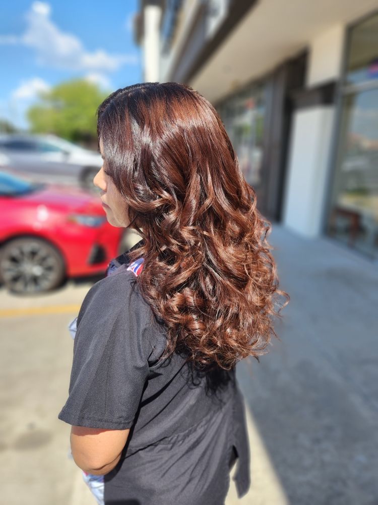 Hair By Nilda Logo