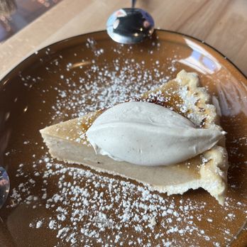 Gather 22 - Sugar Cream Pie - Pizza Near Me - Indianapolis, Indiana Gather 22 - Sugar Cream Pie - Pizza Near Me - Indianapolis, Indiana