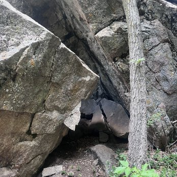 TWA Plane Crash Hiking Trail - Hiking Near Me - Albuquerque, New Mexico