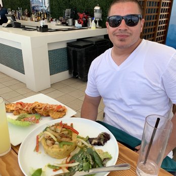 Kumo Rooftop - Lounges Near Me - Carolina, Puerto Rico