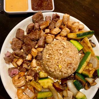 Shogun Restaurant - New York Steak with Sesame Chicken - Sushi Bars Near Me - Pasadena, California Shogun Restaurant - New York Steak with Sesame Chicken - Sushi Bars Near Me - Pasadena, California