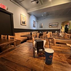 Peppino's Pizza & Subs - Inside