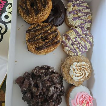 Pinkbox Doughnuts - Variety of my fav donuts - Donuts Near Me - Las Vegas, Nevada Pinkbox Doughnuts - Variety of my fav donuts - Donuts Near Me - Las Vegas, Nevada