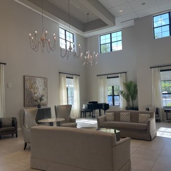 Seascape At Naples - Lobby entrance - Retirement Homes Near Me - Naples, Florida Seascape At Naples - Lobby entrance - Retirement Homes Near Me - Naples, Florida