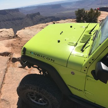 Twisted Jeep Rentals - Top of the World - Car Rental Near Me - Moab, Utah