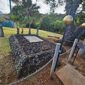 Mauna ‘Ala Royal Mausoleum State Monument - This is the tomb of John Young who came from Britain and became a military advisor to King Kamehameha I. He's the grandfather of Queen Emma. - Landmarks & Historical Buildings Near Me - Honolulu, Hawaii