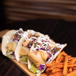 Hamberguera El Cañon - Fish Tacos