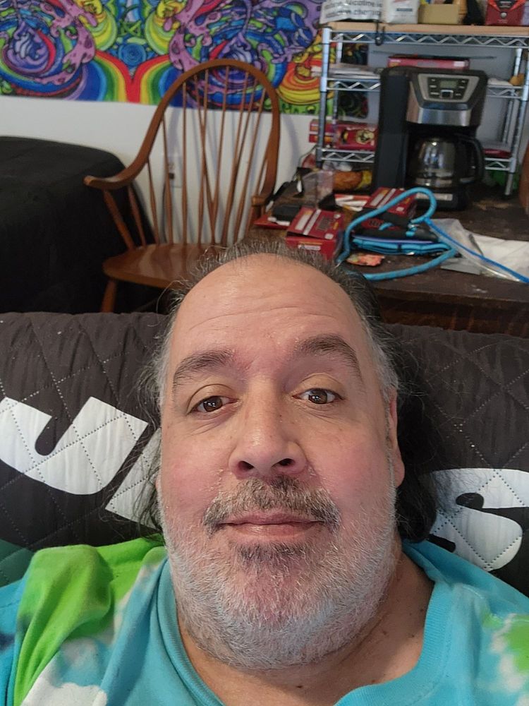 SMOKERS R US 2 Updated August 2024 52 Photos & 15 Reviews 4133 NE