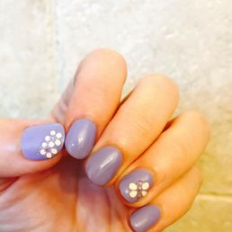My sister's mani, gel polish and stickers. My sister's mani, gel polish and stickers.