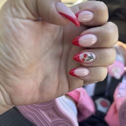 My first almond shape nails & I am absolutely in love Ken did an amazing job! My first almond shape nails & I am absolutely in love Ken did an amazing job!