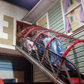 Twinkle Playspace - Recreation Centers Near Me - Brooklyn, New York