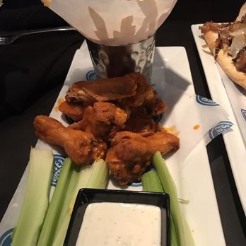 Dave & Buster's Orange - Hot wings - American Near Me - Orange, California Dave & Buster's Orange - Hot wings - American Near Me - Orange, California