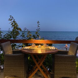 Sahara Café - Intimate setting!