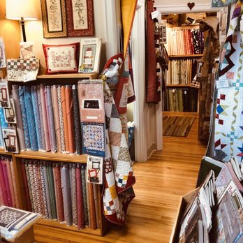 Carriage Country Quilts - Fabric Stores Near Me - Des Moines, Washington Carriage Country Quilts - Fabric Stores Near Me - Des Moines, Washington