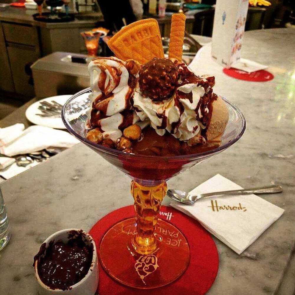 Ice Cream Parlour - Ice Cream & Frozen Yogurt Near Me - London, XGL Ice Cream Parlour - Ice Cream & Frozen Yogurt Near Me - London, XGL