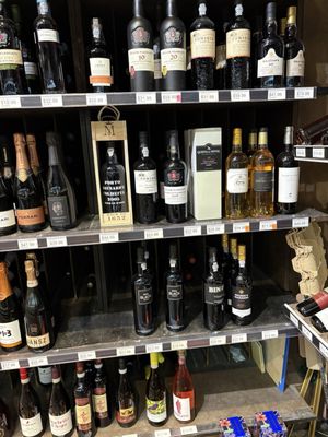 Calvert Woodley Fine Wines & Spirits by null
