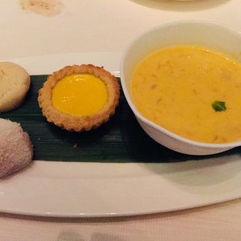 Tin Lung Heen - Cantonese Near Me - Kowloon, HK