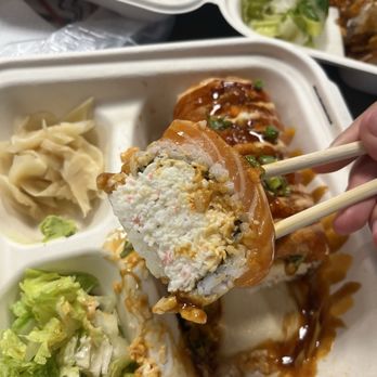 Makoto Sushi - Jins n fire roll - Sushi Bars Near Me - Aiea, Hawaii Makoto Sushi - Jins n fire roll - Sushi Bars Near Me - Aiea, Hawaii