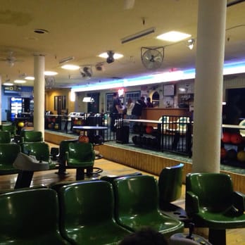 Oasis Lanes - Bowling Near Me - Apple Valley, California