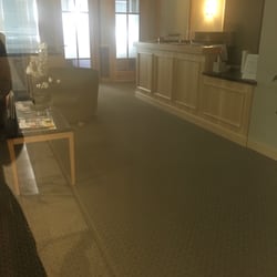 Exemplar Eduacation and Consulting - Waiting area