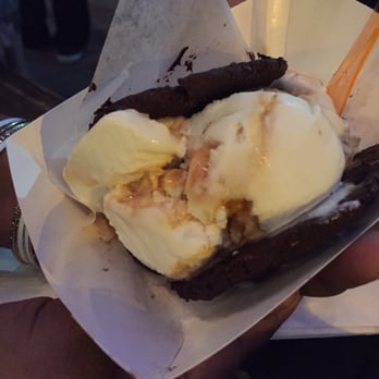 Bakerbots Baking  - Rococoa with burnt toffee ice cream - Desserts Near Me - Toronto, Ontario