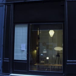 Studio 19 - Devanture rue Edmond Rostand