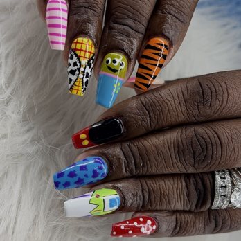 UMEE Nails & Spa - Nail Salons Near Me - Brentwood, California UMEE Nails & Spa - Nail Salons Near Me - Brentwood, California
