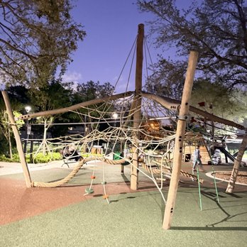 Woodside Park - Kids playground equipment - Dog Parks Near Me - Miami, Florida Woodside Park - Kids playground equipment - Dog Parks Near Me - Miami, Florida