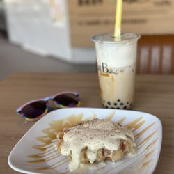 Fat Bee Café - Lava Croffle