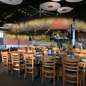 HuHot Mongolian Grill - Dining area - Mongolian Near Me - Sandy, Utah