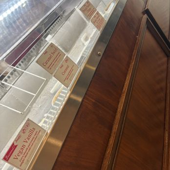 Leopold's Ice Cream - Ice Cream & Frozen Yogurt Near Me - Savannah, Georgia