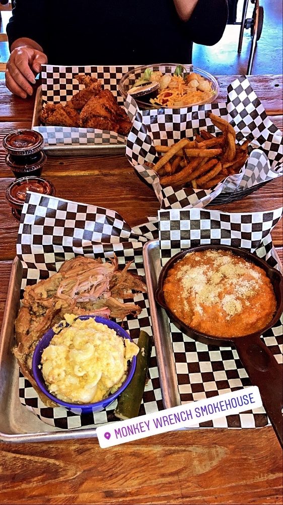 MONKEY WRENCH SMOKEHOUSE 108 Photos & 177 Reviews 21 S Main St