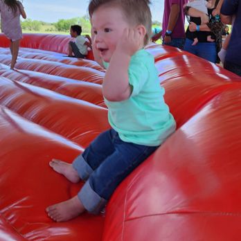 Rockberry Ranch - Big open jumper - Pick Your Own Farms Near Me - Poteet, Texas