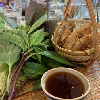 Anh and Chi - Vietnamese Near Me - Vancouver, British Columbia