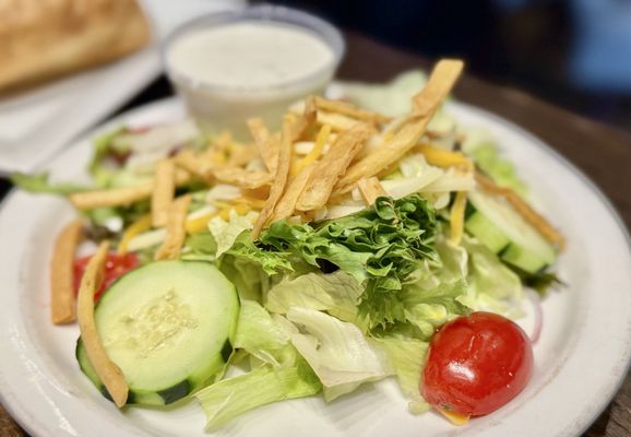 Quincy’s Potomac Bar & Grille by null