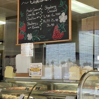 Cream Pan - Taste their Best - Bakeries Near Me - Tustin, California Cream Pan - Taste their Best - Bakeries Near Me - Tustin, California