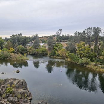 Feather River Fish Hatchery - Public Services & Government Near Me - Oroville, California Feather River Fish Hatchery - Public Services & Government Near Me - Oroville, California