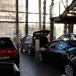 AVG Joseph Brass - Showroom