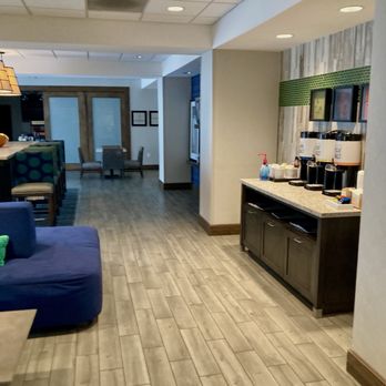 Hampton Inn Paragould - 24 Hr Coffee & Tea bar - Hotels Near Me - Paragould, Arkansas Hampton Inn Paragould - 24 Hr Coffee & Tea bar - Hotels Near Me - Paragould, Arkansas