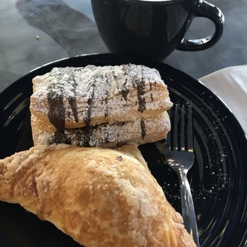 Talk Kaimuki - Chocolate peanut butter croissant and guava custard turnover...sooooo effing good! - Coffee & Tea Near Me - Honolulu, Hawaii Talk Kaimuki - Chocolate peanut butter croissant and guava custard turnover...sooooo effing good! - Coffee & Tea Near Me - Honolulu, Hawaii