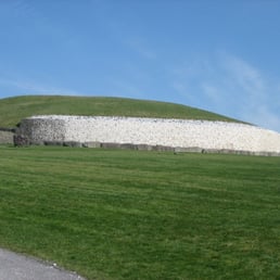 Newgrange tomb Newgrange tomb